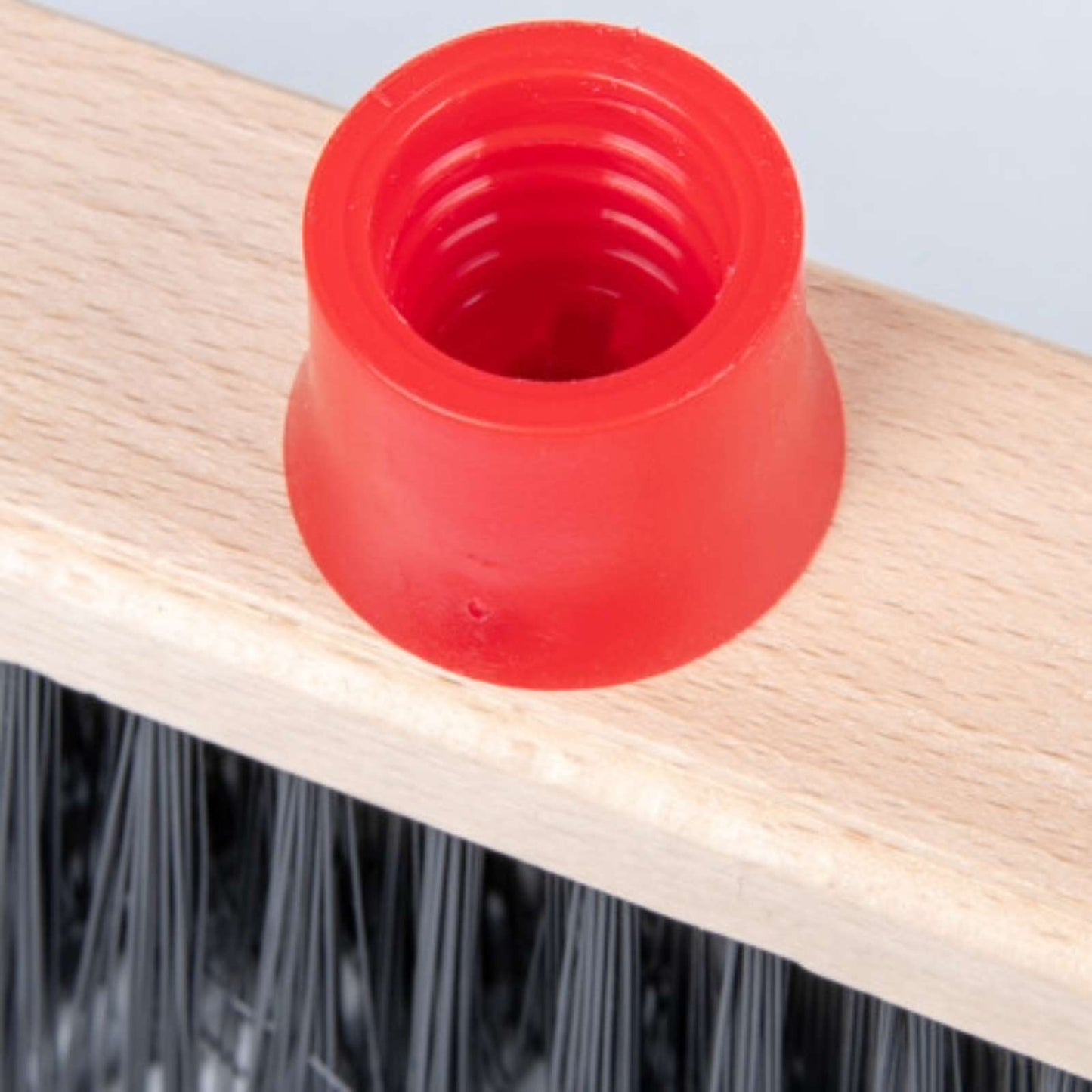 La Briantina – Robuster Industriebesen für den Außenbereich – Dicke, steife Borsten – 27,5 cm – SCO03461A