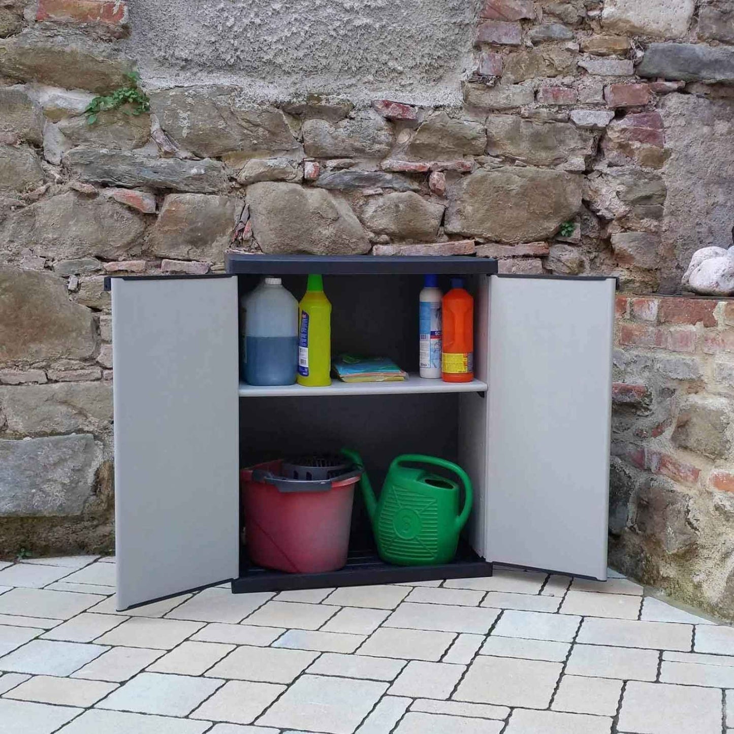 Mongardi – Niedriger Kleiderschrank aus Harz mit Regalen und 2 Türen (innen/außen) – 68 x 40 x 85 