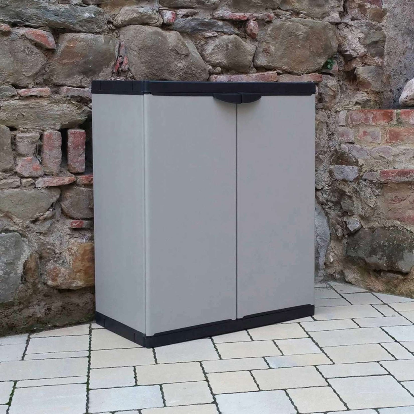 Mongardi – Niedriger Kleiderschrank aus Harz mit Regalen und 2 Türen (innen/außen) – 68 x 40 x 85 